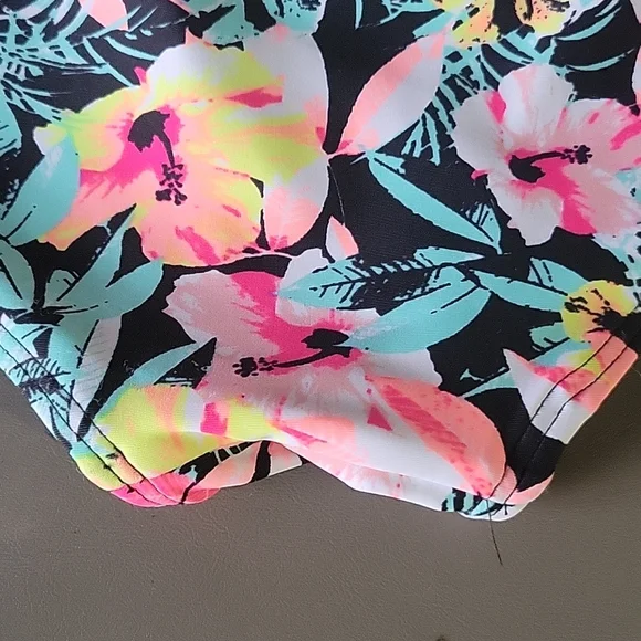 Xhilaration bikini bottoms - Picture 3 of 5